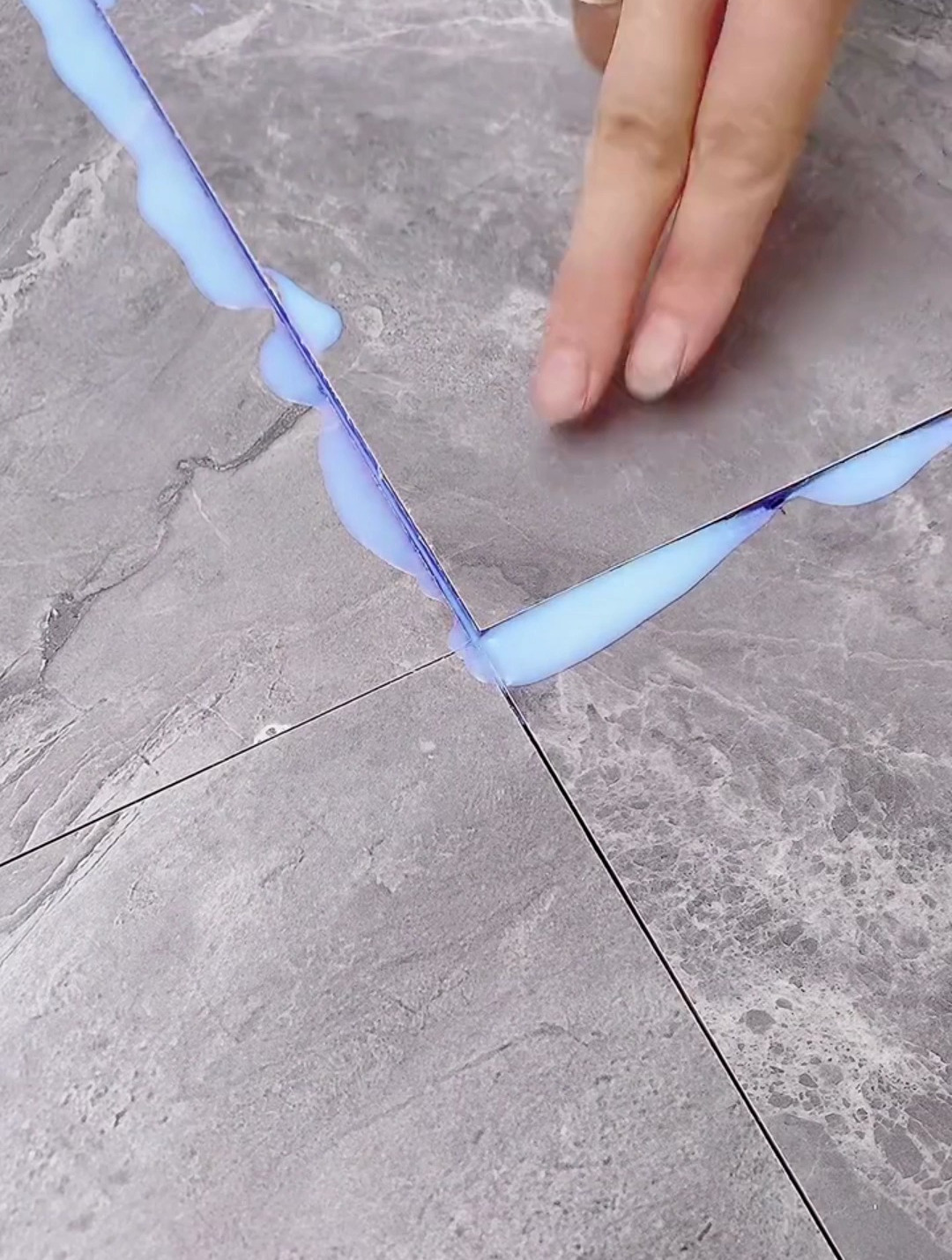 瓷砖空鼓解决方法(瓷砖空鼓有什么办法解决) 瓷砖空鼓解决方法(瓷砖空鼓有什么办法解决)