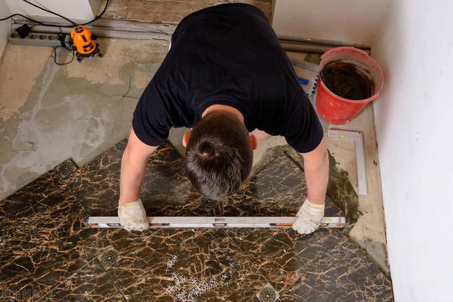 瓷砖工钱为什么那么贵呢(为什么瓷砖费用算出来这么高) 瓷砖工钱为什么那么贵呢(为什么瓷砖费用算出来这么高)