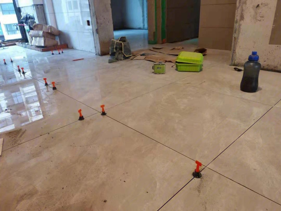 墙砖找平器施工视频(瓷砖找平器多少钱一包他妈的就是错了) 墙砖找平器施工视频(瓷砖找平器多少钱一包他妈的就是错了)